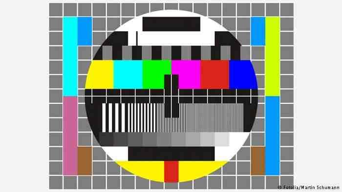 “تشويش” القنوات .. حيلة الحكومات لتكميم الأفواه