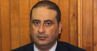 رغم قرار النائب العام.. إعلام السيسي يكسر حظر النشر في قضية الرشوة