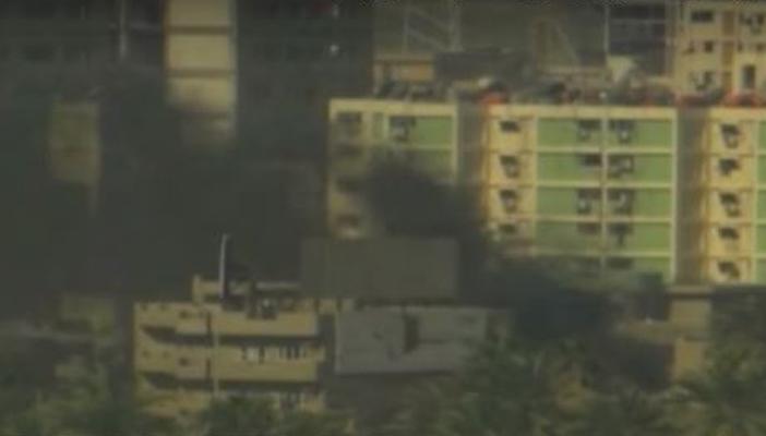 بالفيديو.. سقوط قذيفة صاروخية قرب السفارة السعودية ببغداد