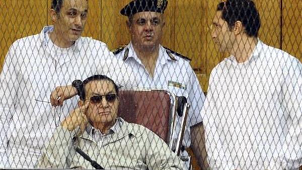 غدًا..الحكم على المخلوع مبارك ونجليه في قضية القصور الرئاسية