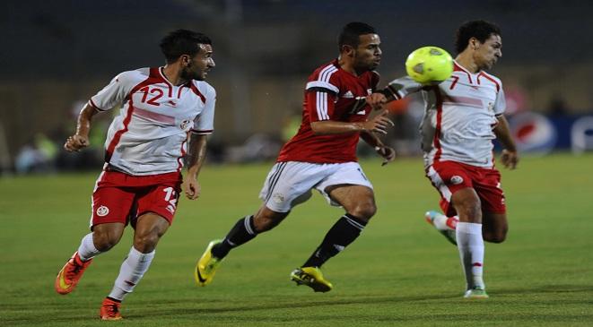 التحكيم إماراتي والإخراج برتغالي.. شاهد مبارة مصر وتونس مساء اليوم