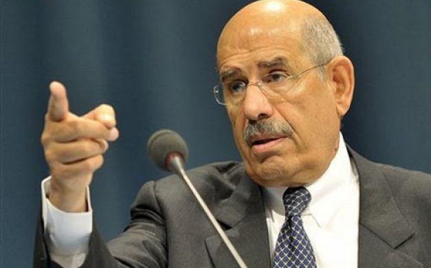 خالد مجاهد: المصريين الأحرار سيتقدم بطلب لسحب قلادة النيل من البرادعي