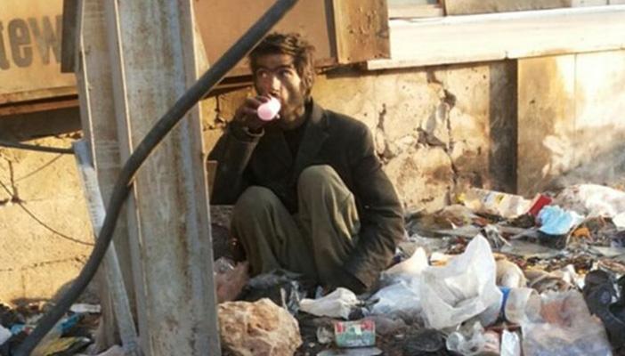 مؤيدو نظام الأسد يتهكمون على آلاف المتضورين جوعًا في مضايا