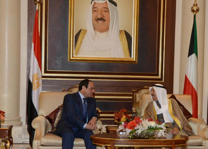 مغردون كويتيون يتهمون الوفد المصري بسرقة جوال وزير كويتي