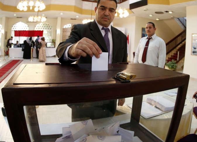 5% نسبة التصويت على دستور الإنقلاب بـ السعودية والكويت