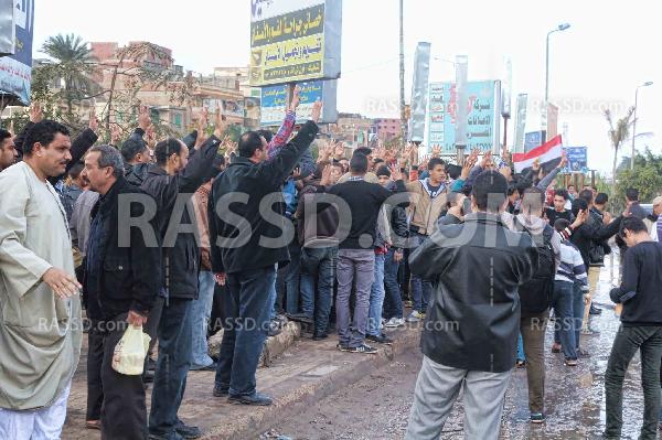 وقفة لطلاب وشباب ضد الإنقلاب بكفر الدوار رفضا للإستفتاء