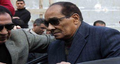 بالصور.. المشير طنطاوي يظهر في جنازة الثعلب