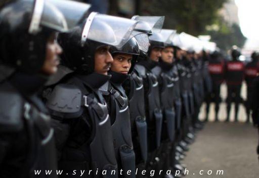 إصابة 9 من قوات الامن في هجوم شمال القاهرة