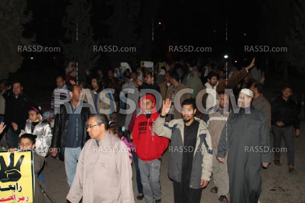 مسيرة بالشيخ زايد ضد الانقلاب العسكري