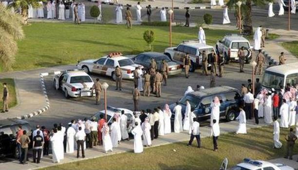 “الجلد في السعودية”.. فقط  للمعارضين