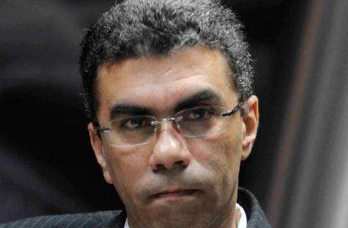 فيديو..ياسر رزق: حضرت لقاء السيسي وهو لم يطلب تفويض