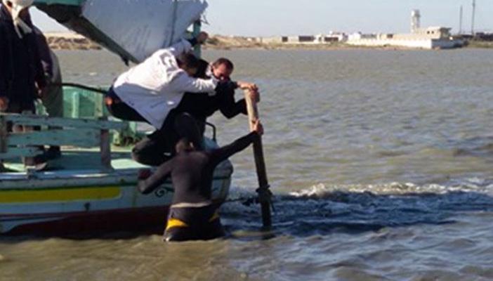 “مياه المتوسط” تُغرق البرلس بكفر الشيخ والأهالي: نتنقل بالمراكب