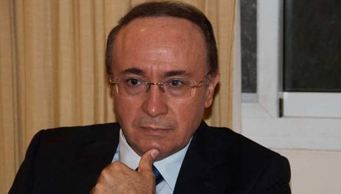 القاسم: “الفوضى الخلاقة” هدف الدعم الأميركي لبشار والمعارضة في سوريا