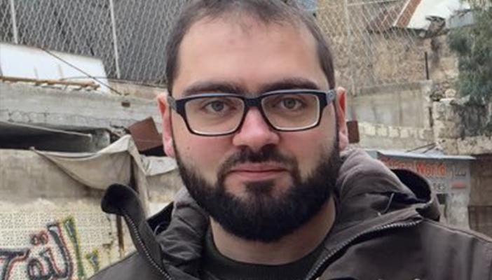 باحث سوري يُحذّر من القضاء على الثورة السورية في الساحل