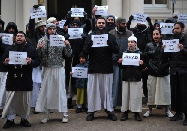 تنظيم الدولة ينشر كُتيباً: كيف تتخفى أثناء التخطيط لهجوم إرهابي؟