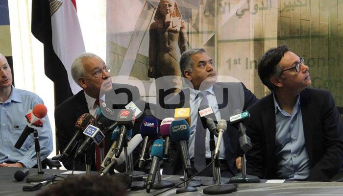 وزير الآثار: نقلنا 600 قطعة من مقبرة توت عنخ آمون إلى المتحف المصري