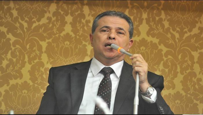عكاشة يتهم وزير الداخلية بممارسة التعذيب في بيان إلى رئيس “النواب”
