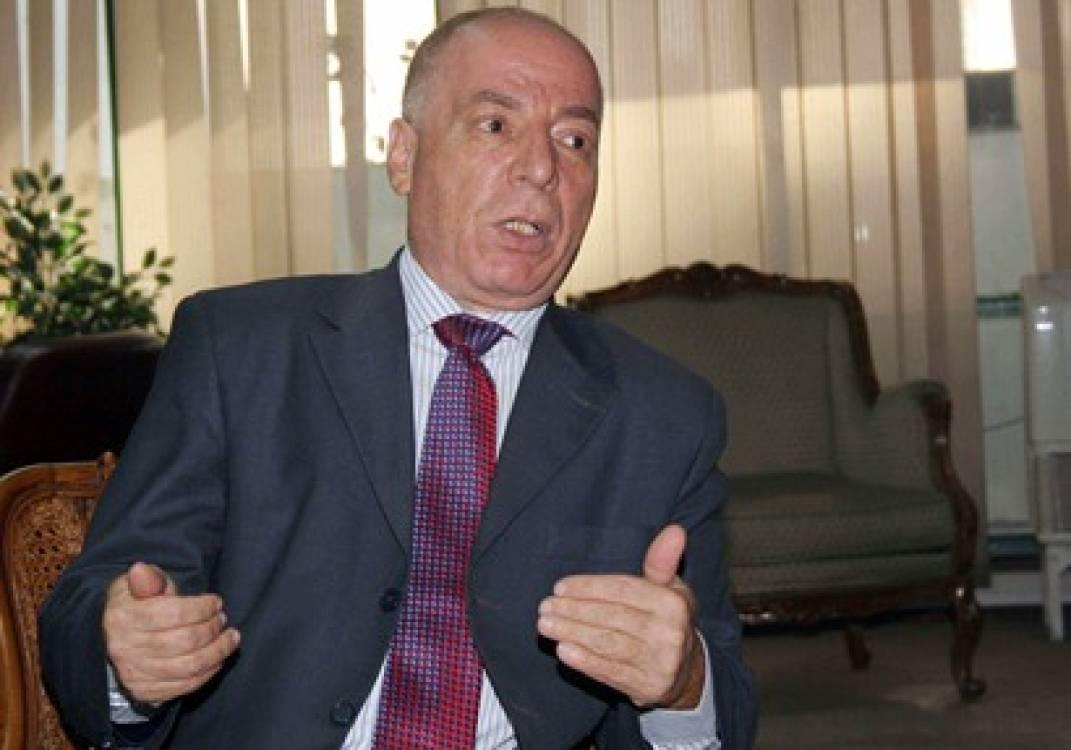 وزير الثقافة: لماذا نترك العمل من أجل الصلاة؟