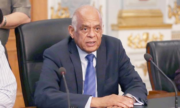 رئيس النواب: إذا لم ننته من القوانين خلال 15 يومًا.. مصير المجلس الحل