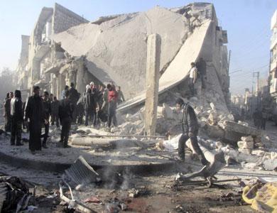 80 قتيلا في حلب إثر قصف جوي للنظام السوري أمس