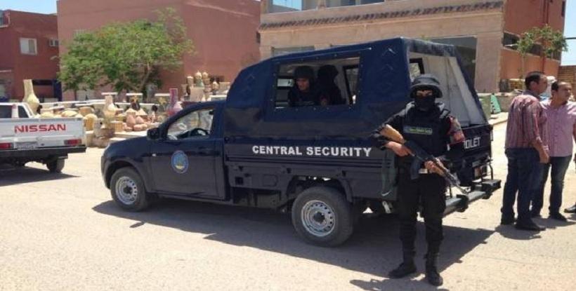 أنباء عن مقتل ضابط و4 جنود في استهداف مسلحين لقوات الأمن بالعريش