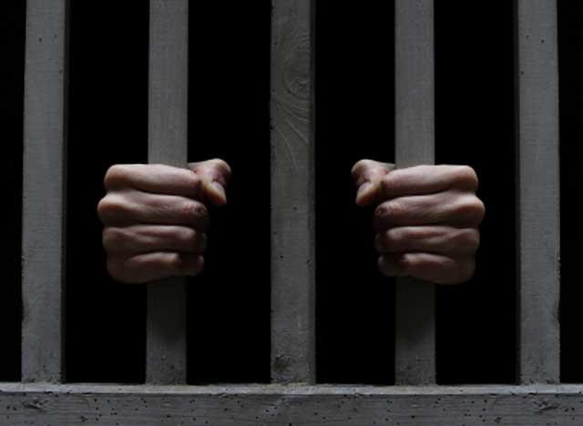 حجز محاكمة 20 معارضا للانقلاب بينهم برلماني سابق للحكم