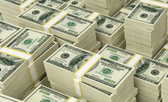 الدولار يقفز لـ8.75 جنيه بالسوق السوداء منتصف اليوم