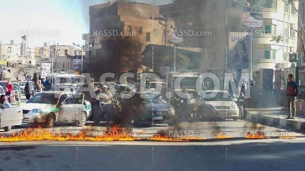مجهولون يقطعون الطرق بالفيوم