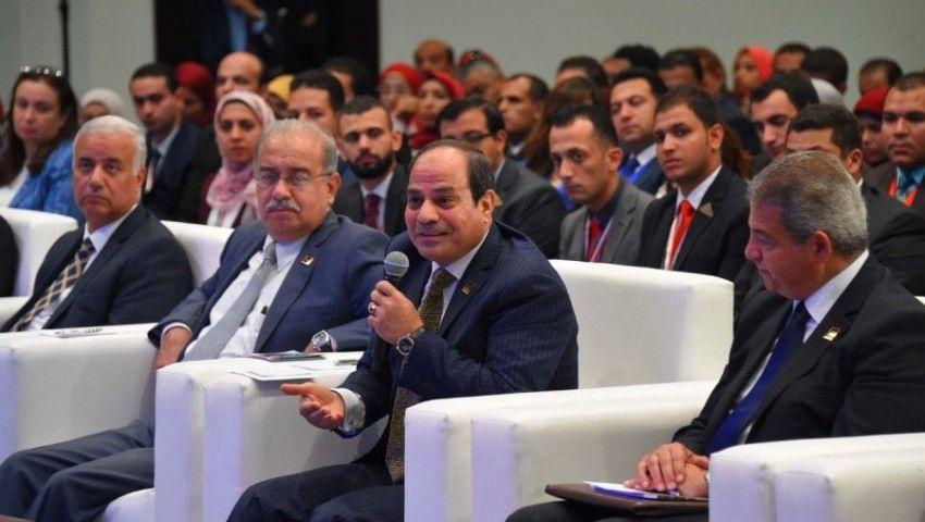 من”انتوا نور عنينا” إلى “انتوا فقراء”..هكذا تغيرت لهجة السيسي مع الشعب