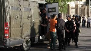 أمن الانقلاب يقتحم “القطا” ويعتقل 3 من الأهالي فجرًا