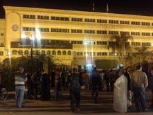 لليوم الثالث على التوالي..استمرار التظاهر أمام  ” محافظة” كفر الشيخ