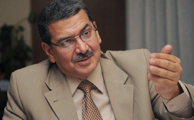 الولي: حل مشكلة سعر الصرف ليس في يد البنك المركزي