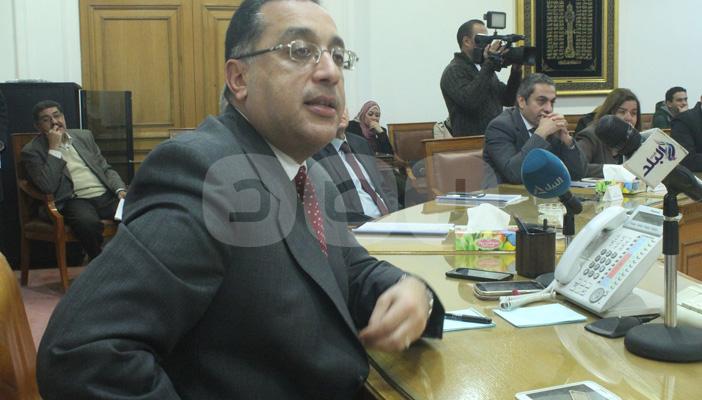 بالصور.. مؤتمر تمويل مشروع الإسكان يتحول لجدل حول قيمة القسط الشهري