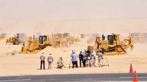 قناة السويس الجديدة.. “الحماس” القاتل والتصريحات المستفزة