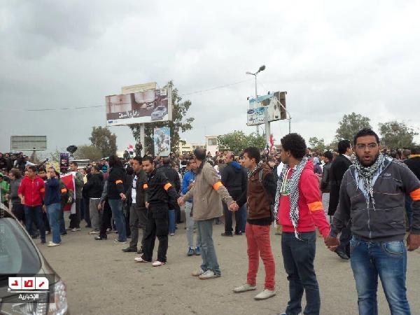 مسيرة “رابعة العدوية” تصل “الاتحادية”