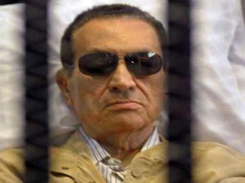 النائب العام يأمر بتحويل 18 مليون جنيه من حساب مبارك لخزينة الدولة