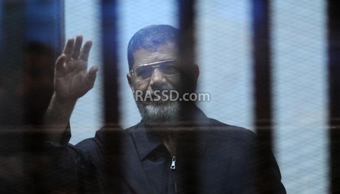 تأجيل محاكمة مرسي في قضية التخابر مع قطر لجلسة الغد