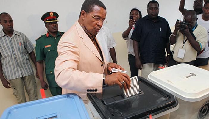 ما بين استفتاء وانتخابات.. 2015 عام حاسم لتنزانيا