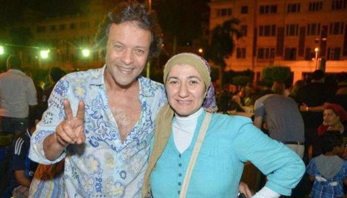 زوجة الفنان هشام عبدالله: الأمن اكتشف فجأة خطورتي.. “دولة عبيطة”