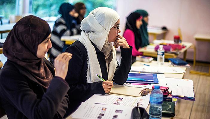 ثالث تحقيق مع تلاميذ مسلمين في فرنسا بتهمة “مدح الإرهاب”