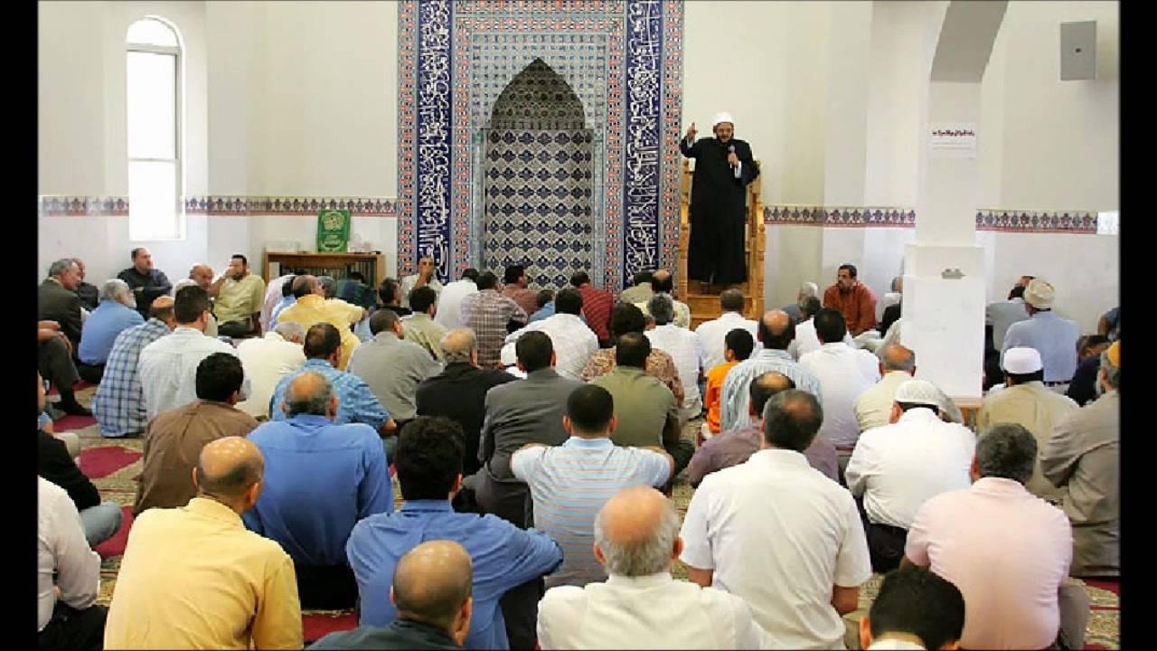 آخرها “واقعة الحضري”.. أغرب 5 حالات حققت فيها “الأوقاف” مع الخطباء