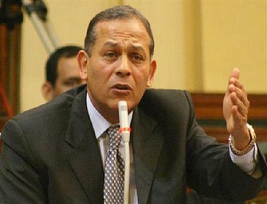 السادات: الشعب يواجه خطة إفقار بأمر الحكومة