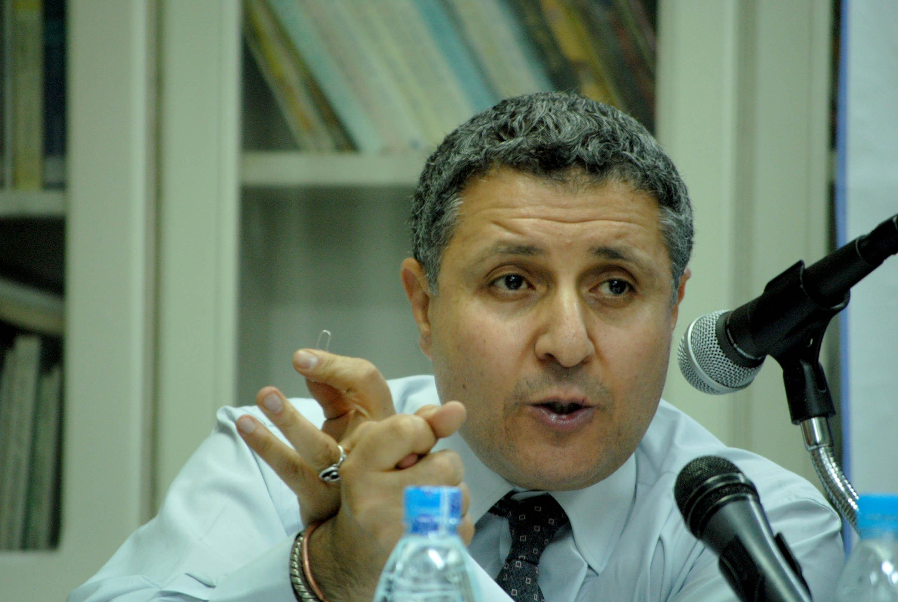 نجاد البرعي: الشرطة انفلتت والسيسي غير قادر على إيقافها