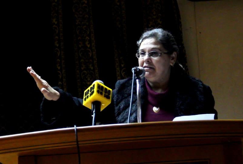 كريمة الحفناوي: نتضامن مع الأطباء ضد بلطجة الداخلية