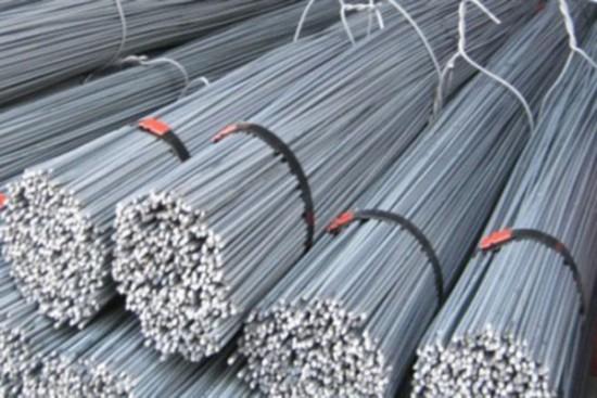 انخفاض أسعار الحديد.. عز يسجل 9000 جنيه للطن