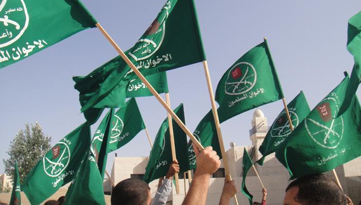 منتصر وفهمي يتنافسان على 13 منصة للإخوان عبر مواقع التواصل الاجتماعي