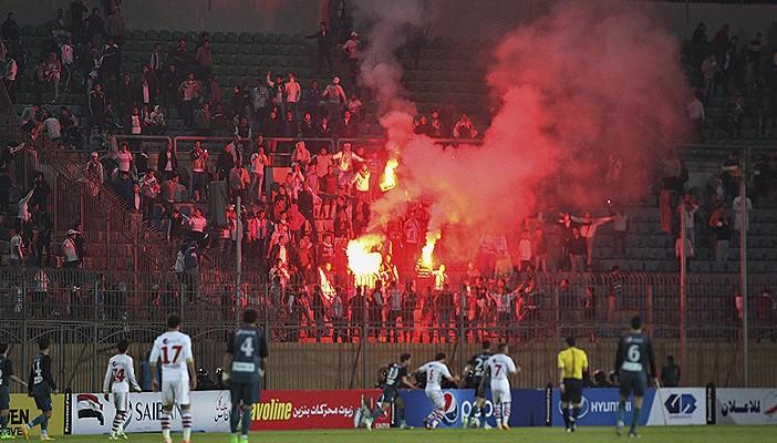 بالفيديو.. اللحظات الأخيرة لشباب الألتراس داخل القفص الحديد