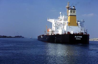 وزير النقل : طرح مزايدة جديدة لتشغيل مبنى محطة الركاب بميناء الإسكندرية