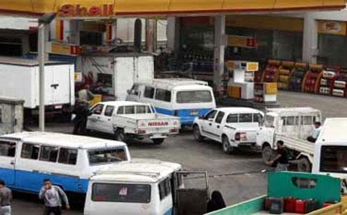 وفد رئاسي يبحث أزمة السولار بأسيوط ويقرر إدخال الغاز الطبيعي