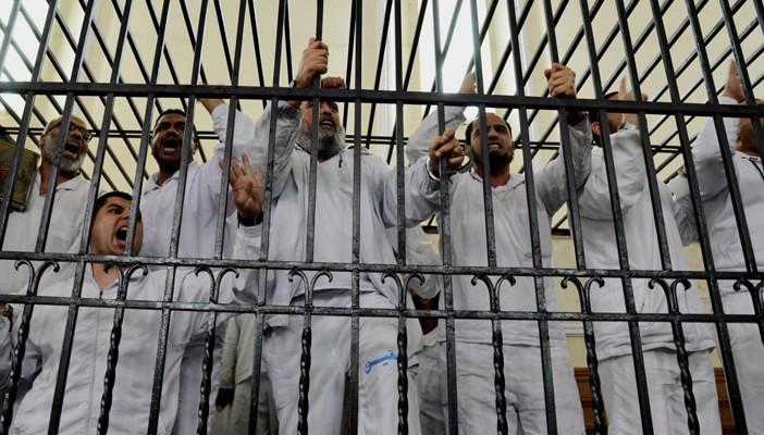 8 أبريل موعد الحكم على معتقلي “قتل سائق تاكسي المنصورة”